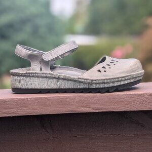 NAOT Celosia Slate Vintage Leather Sandals Women's Size 38